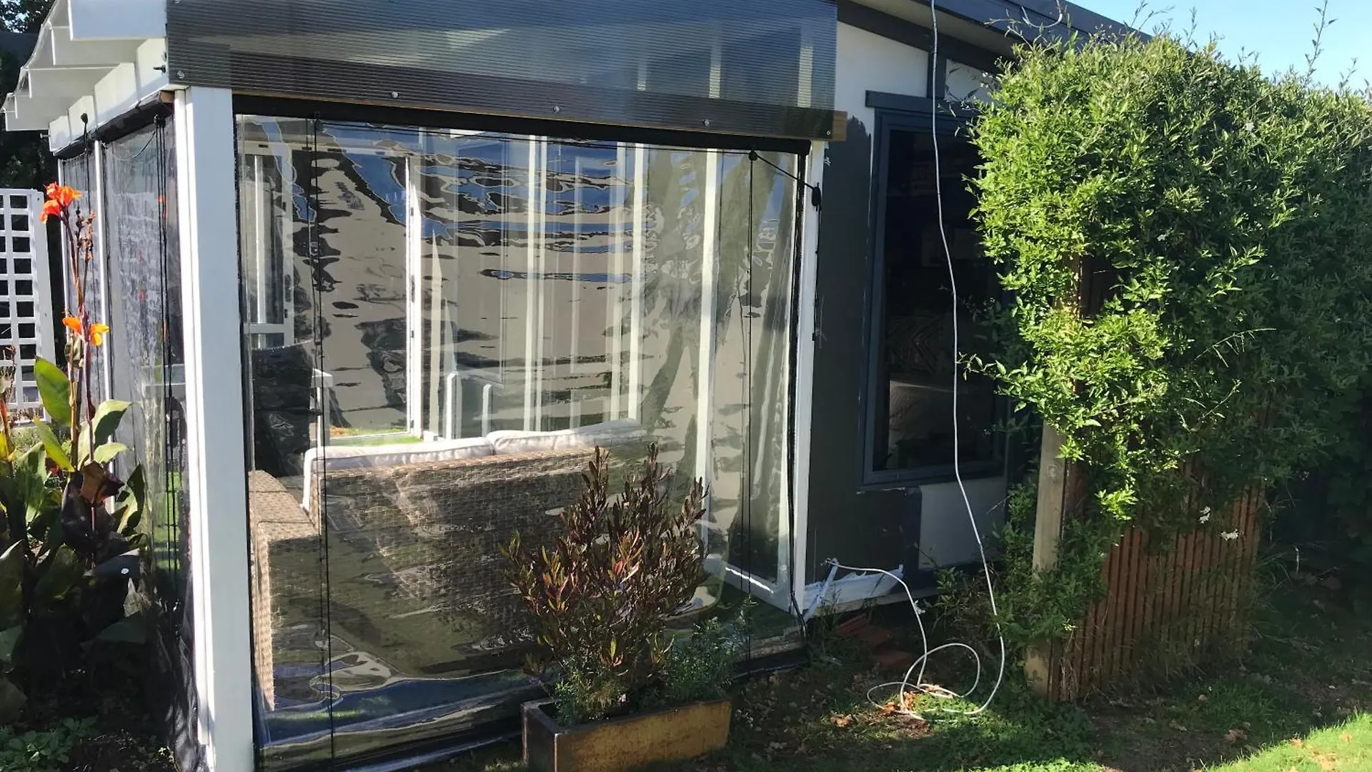 Sandy Feet Accommodation Christchurch Guest house
